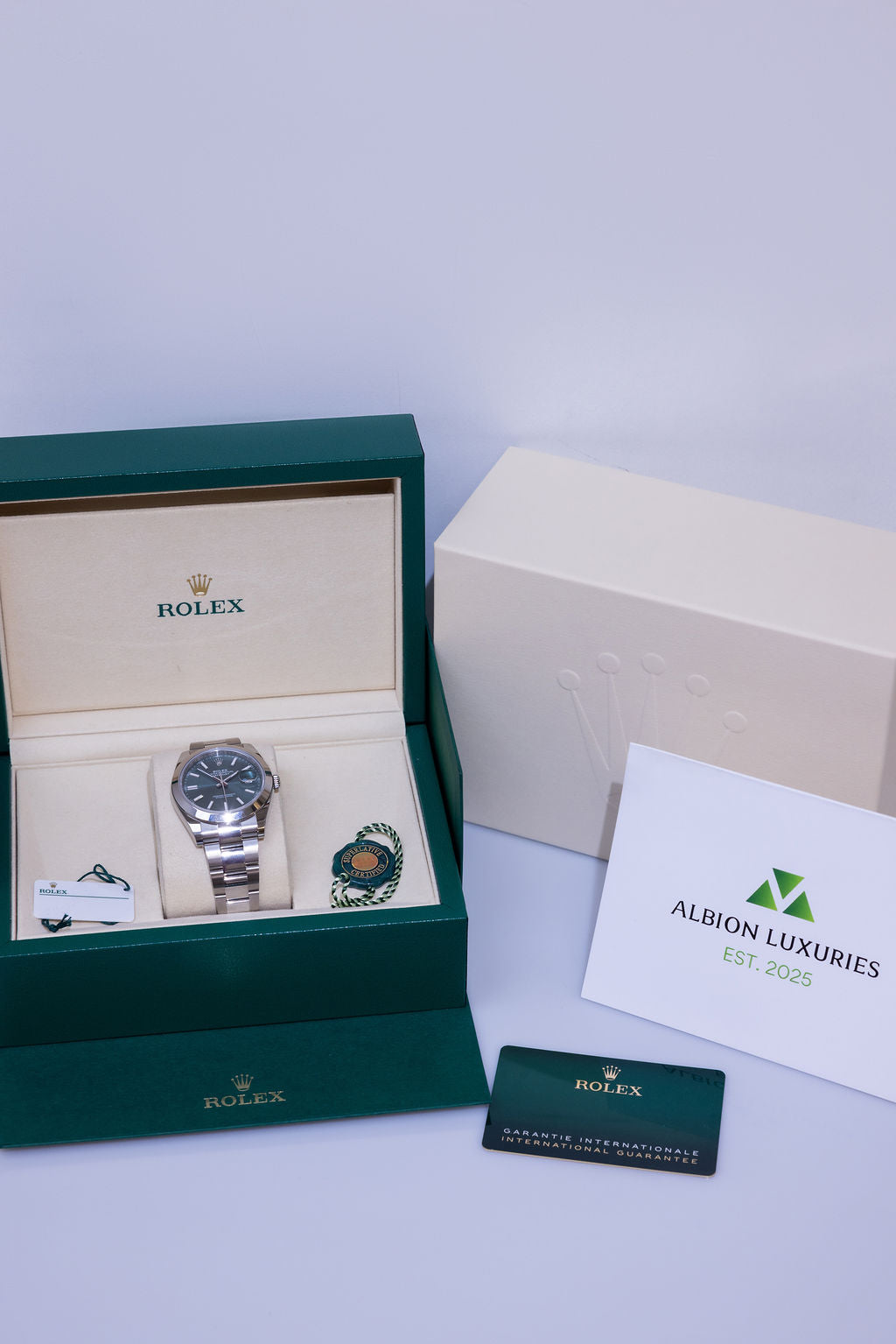 Rolex Datejust 41 126300 – Mint Green Dial